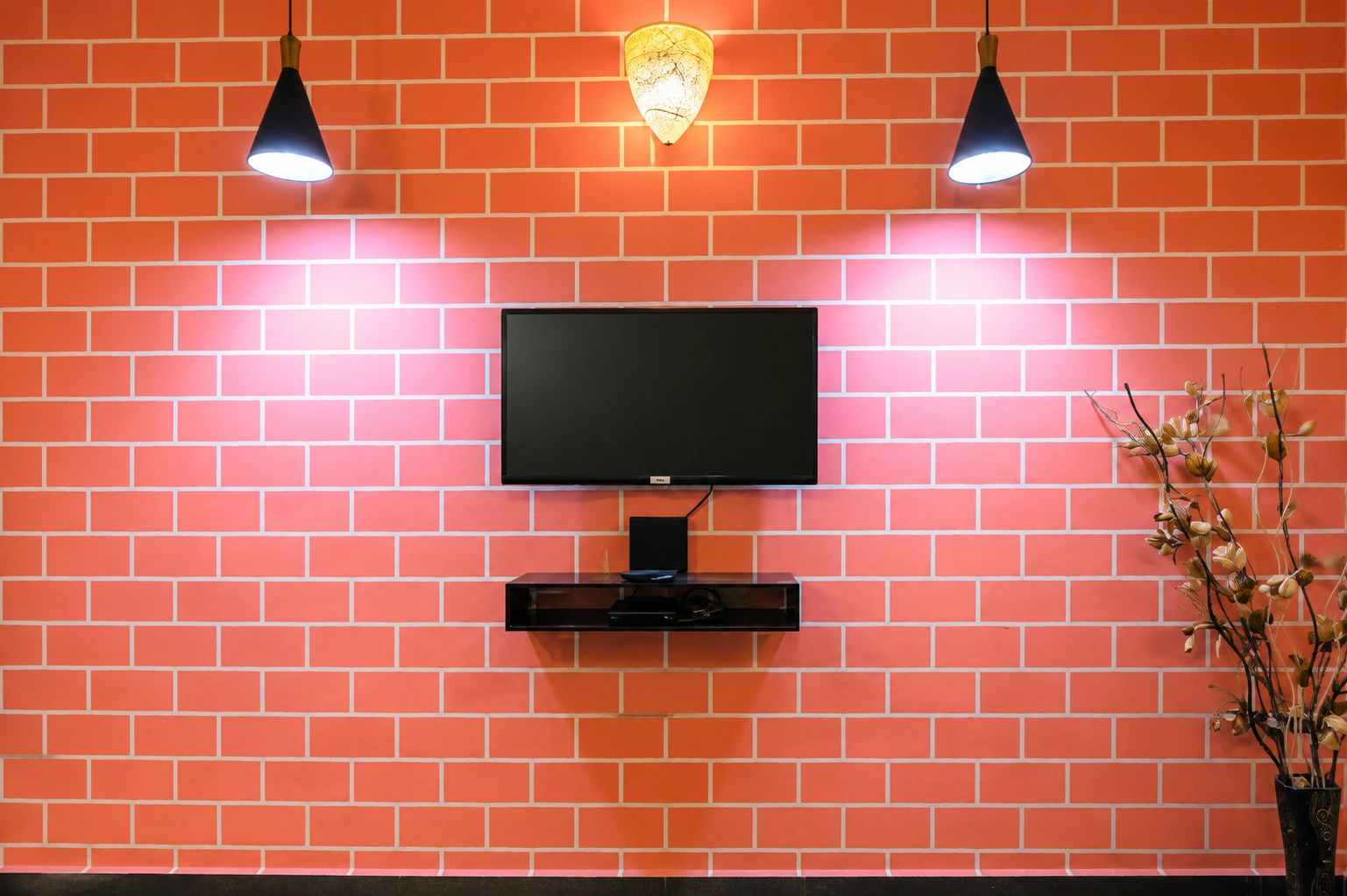 deluxe room width tv Hotel Sornalaxmi Puducherry